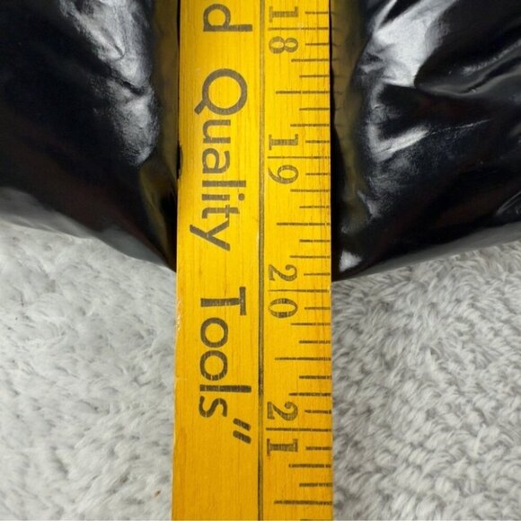 Moncler Size 6 US Kids Black Puffer Jacket with Fur Hood w/Flaws - Picture 16 of 16